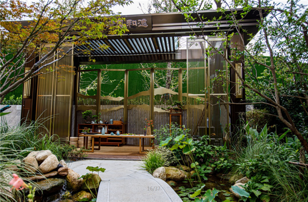 萬圣節(jié)別墅瘋玩圖鑒 為什么會過萬圣節(jié)的孩子更自信？