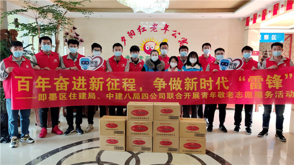 山東即墨：學(xué)雷鋒紀念日，志愿者在行動