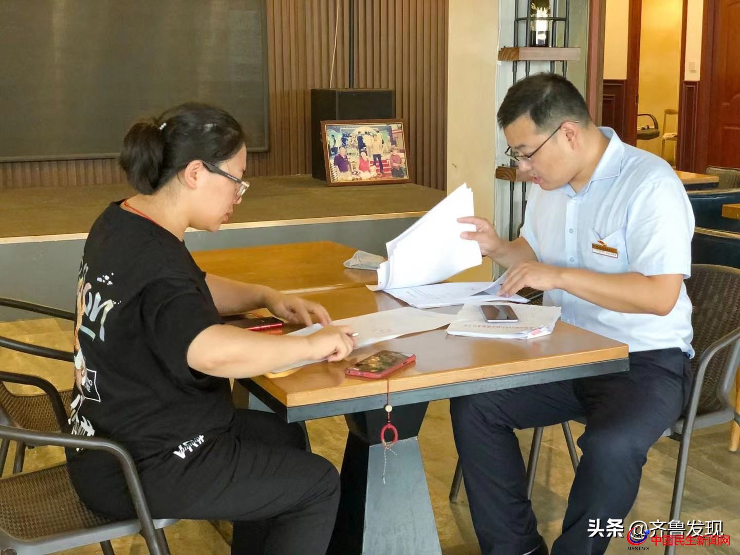 區(qū)行政審批局量身定制、上門服務(wù)，助力嶗山會場文藝表演順利進行