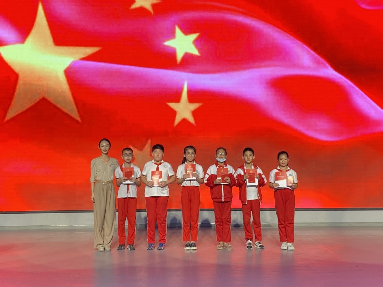 山東昌邑市紅色送教點(diǎn)亮“開(kāi)學(xué)第一課”