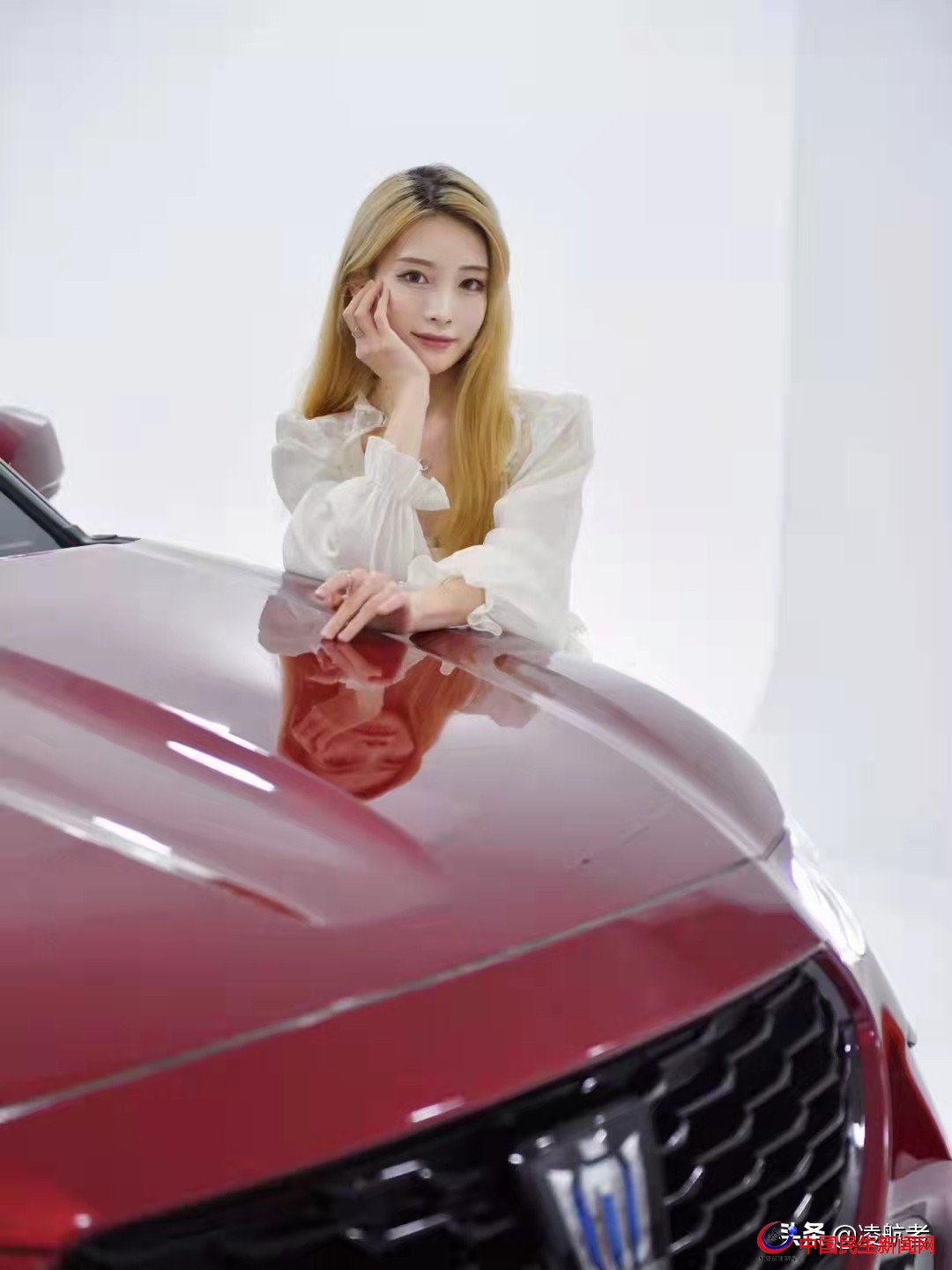 青島大嫚：國內知名博主舒芙蕾蕾，身高168CM，體重45KG