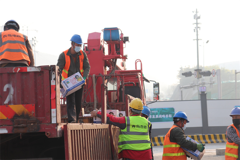 同心抗疫，惠企服務(wù)——嶗山區(qū)城市管理局在行動(dòng)