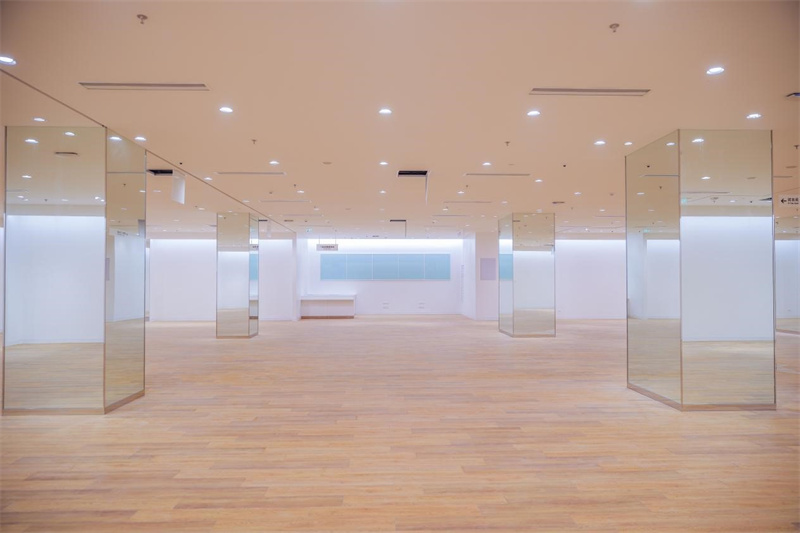 1優(yōu)衣庫(kù)