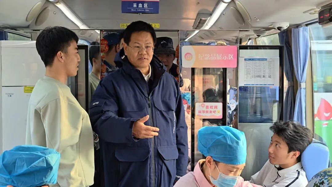 青春熱血燃！338位師生匯聚愛的港灣，熱血傳遞青春力量